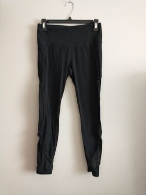 Athleta Black High-Rise Mesh Paneled Leggings